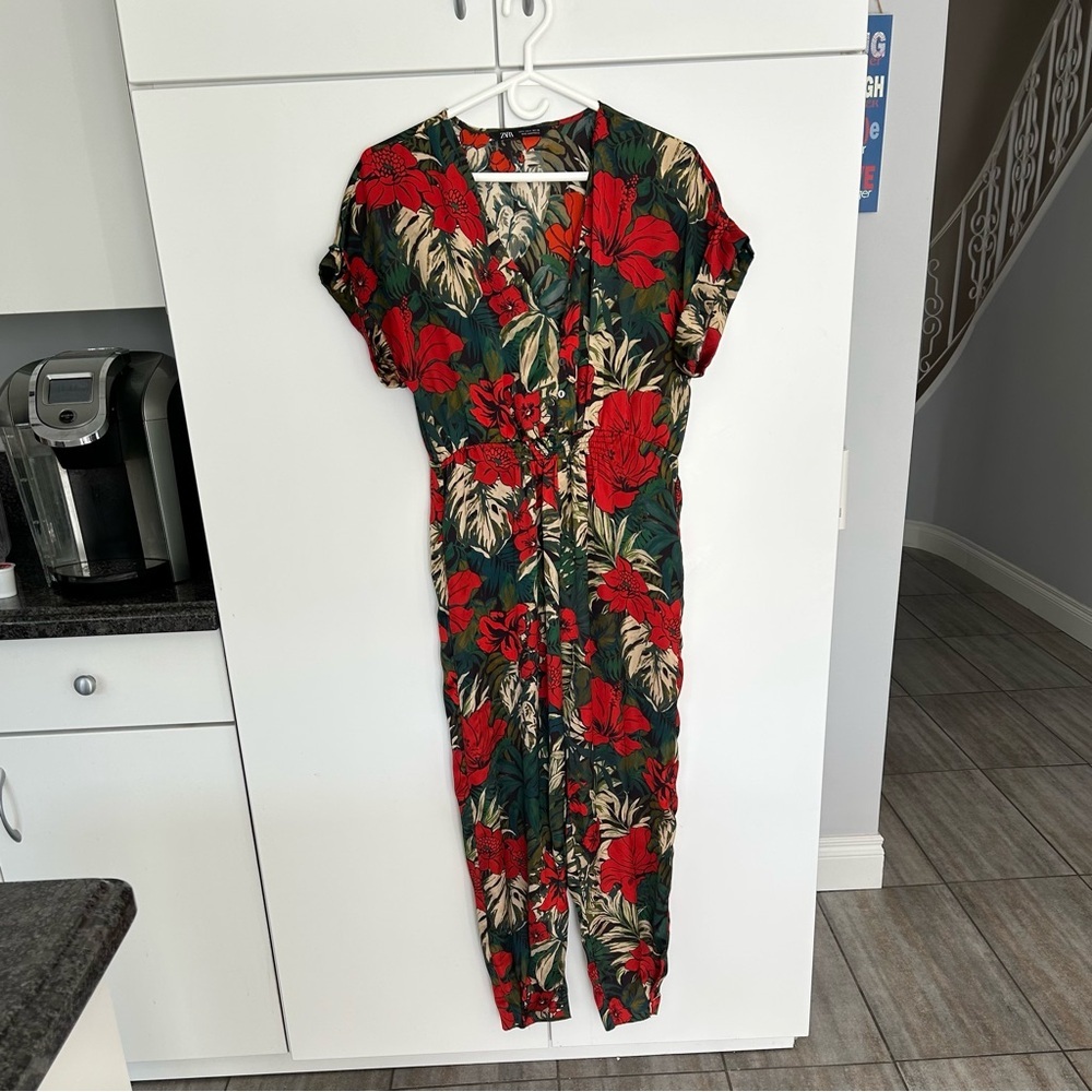 Zara Floral Jumpsuit in Red and Green, Size S